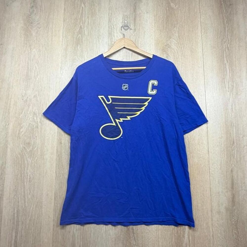 Nhl Men's Blue and Navy T-shirt